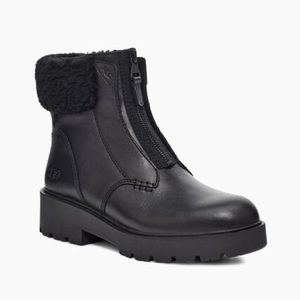 UGG® Black Czeriesa Waterproof Leather Boot -size 9